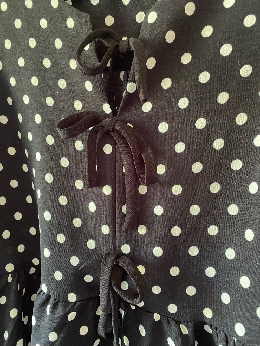 Monteau Los Angeles Black & White Polka Dot Peplum Blouse Medium - Picture 5 of 8